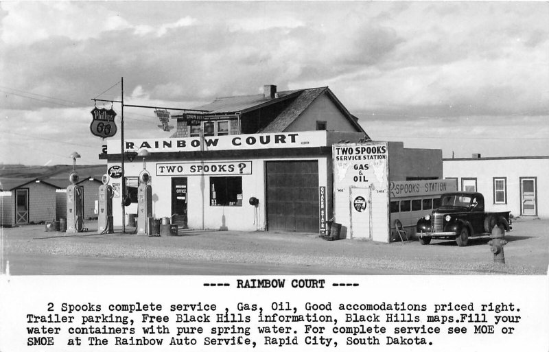 H6/ Rapid City South Dakota Postcard RPPC c50s Gas Station Rainbow Court 