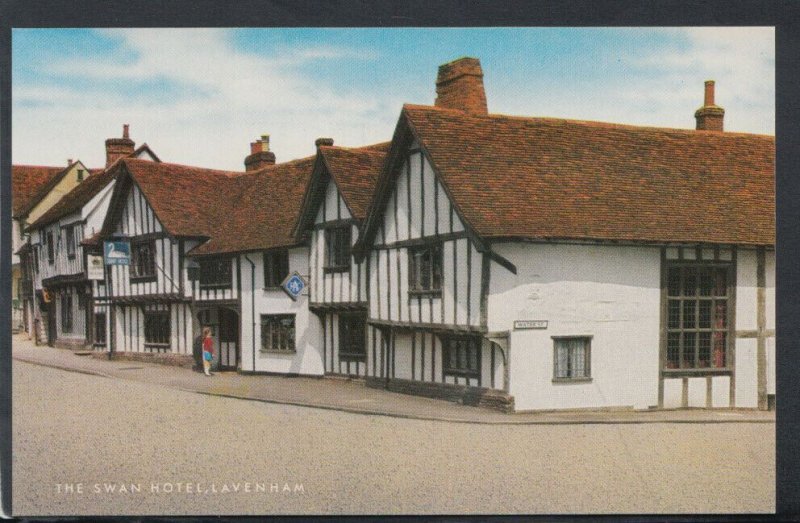 Suffolk Postcard - The Swan Hotel, Lavenham    T3689