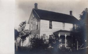 US    PC1575 RPPC -  HOME  EARLY 1900'S