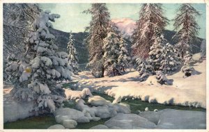 VINTAGE POSTCARD WINTER WONDERLAND SCENE IN SWITZERLAND W/BORDER c. 1930