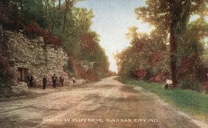 Vintage Postcard 1910's Spring In Cliff Drive Landmark Kansas City Missouri MO