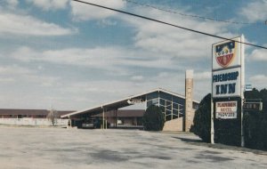 BLACKWELL , Oklahoma , 1950-60s ; Plainsman Motel