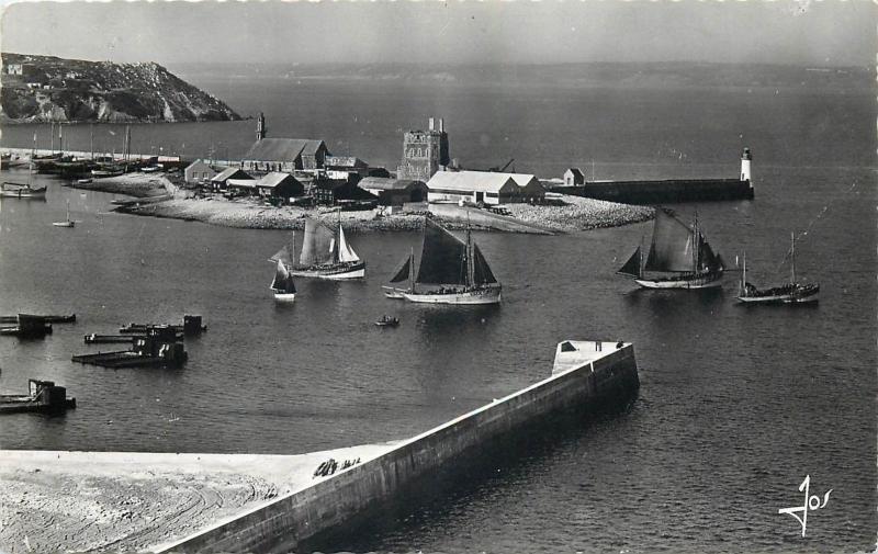 France CAMARET vue generale du Sillon