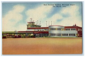 c1940 Exterior New Terminal Building Municipal Airport Des Moines Iowa Postcard