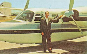 Ft. Lauderdale FL Bill Bowman W/His Airplane 2.25 x 3.5 Business Card