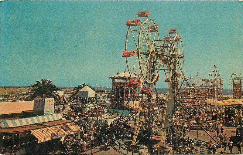 Amusement 1960s Nu-Pikes Double Ferris Wheel Long Beach California postcard 6585