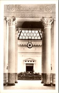 Real Photo PC John G. She'd Aquarium Archway and Aquatic Clock Chicago Illinois