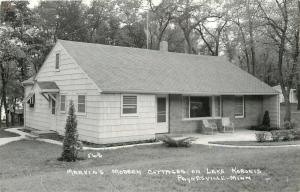 Paynesville Minnesota~Marvin's Cottages @ Lake Koronis~1950s Real Photo Postcard