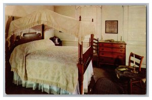 Postcard PA Betsy Ross Bedroom Philadelphia PA. Pennsylvania