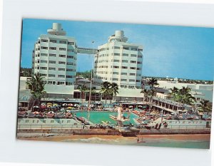 Postcard The Completely New Sherry Frontenac Hotel, Miami Beach, Florida