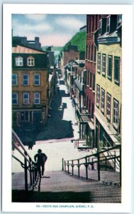 QUEBEC, CANADA  Street Scene  PETITE RUE CHAMPLAIN   Postcard