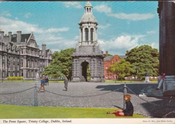 Ireland Dublin The Front Square Trinity College 1976