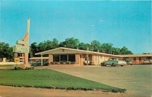 1950s Modernaire Motel roadside Smith Center Kansas Clark's Studio Dexter 562