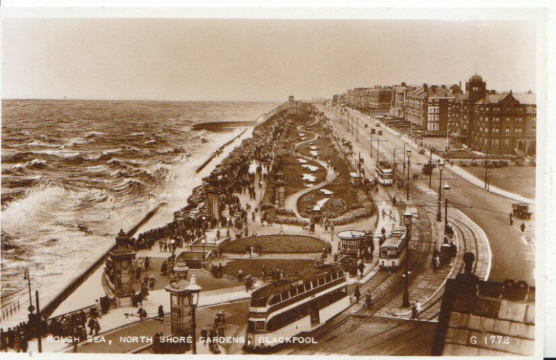 Lancashire Postcard - Routh Sea, North Shore Gardens, Blackpool - RP - Ref 5834A