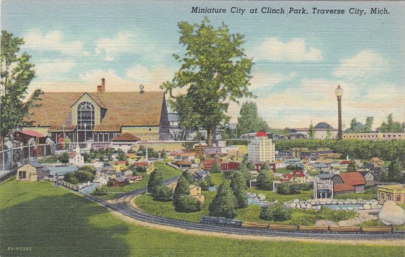 Michigan Traverse City Miniature City At Clinch Park Curteich sk4642