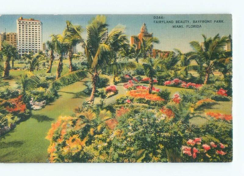 Linen PARK SCENE Miami Florida FL c8736