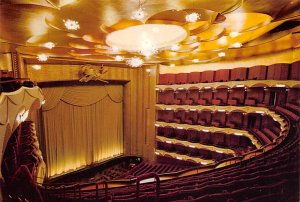 The Metropolitan Opera House At  , Lincoln Center  