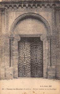 BF5740 portail lateral de la basilique paray le monial france    France