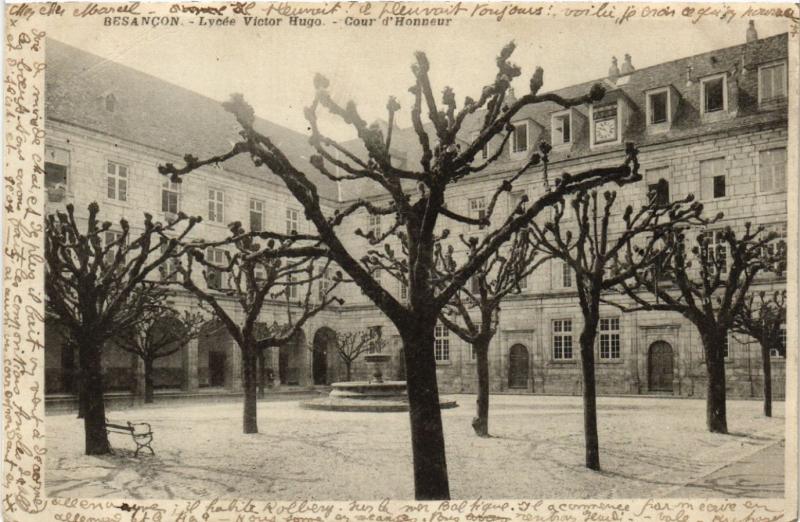 CPA BESANCON - Lycée Victor Hugo - Cour d'Honneur (486979)