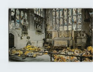 Postcard Shakespeare's grave and monument, Holy Trinity Church, England