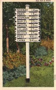 Vintage Postcard 1930s Sign Post In Maine Augusta News Company Pub.