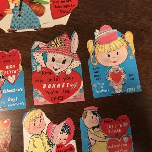 13 Vintage Kiddie Valentines - 1960s - Lots Of Glitz! - Penguins, Other Cuties