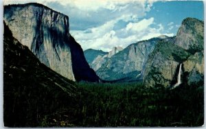 Postcard - Valley View From Wawona Tunnel, Yosemite National Park - California