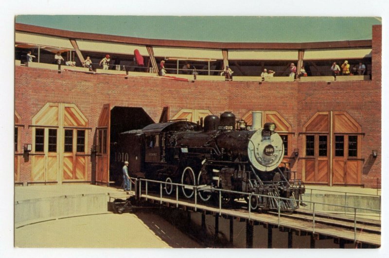 Postcard RAILFAIR '81 Santa Fe's Locomotive Number 1010 Standard View Card 