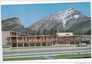 The Banffshire Inn and Cascade Mountain,  Banff,  Alberta,  Canada,  40-60s