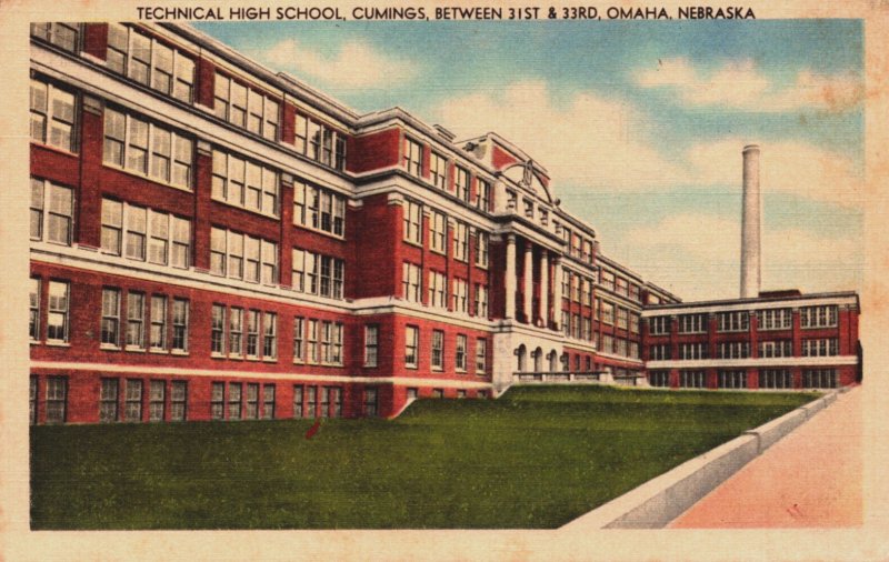 USA Nebraska Omaha Technical High School Cumings Vintage Postcard C242