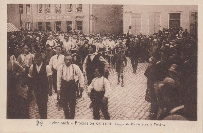 Luxembourg CPA Echternach Procession dansante  (c3961)