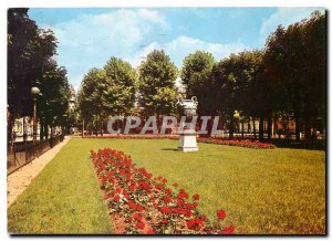 Modern Postcard Clichy sur Seine Martyrs Square Occupancy