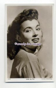 b5074 - Film Actress - Ann Blyth, Picturegoer No.W518 - postcard