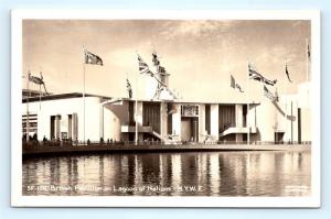 Postcard NY New York World Fair British Pavilion Lagoon of Nations Photo RPPC I6