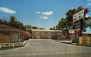 Royal Manor Motel - Ottawa, Kansas KS