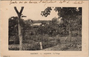 PC ADJOHON LE VILLAGE DAHOMEY BENIN (a27787) 