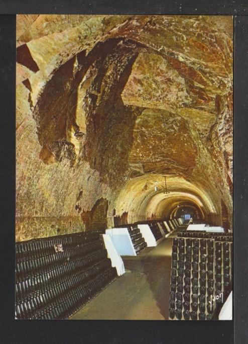 Champagne,Champagne Mercier,Epernay,France Postcard 