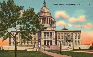 Vintage Postcard 1930's State House Providence Rhode Island Berger Bros Pub.