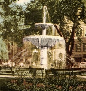 c1930 HAMILTON CANADA GORE PARK FOUNTAIN POSTCARD 43-70