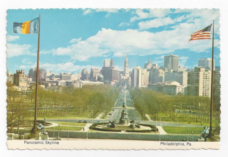 Philadelphia PA Panorama Skyline Parkway Eakins Oval City Hall 4X6 Postcard