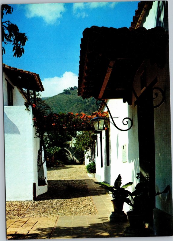 Postcard Venezuela Caracas Colonial Art Museum entrance