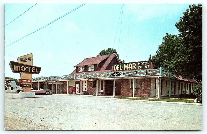 Postcard DE New Castle DelMar Del Mar Motor Court Motel Vintage Cars R15