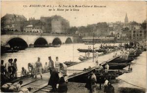 CPA ANGERS - Le Pont de la Basse-Chaine et Manceuvres sur... (296613)