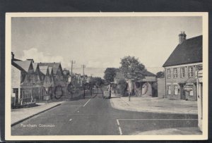 Buckinghamshire Postcard - Farnham Common    RS17489