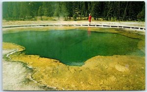 Postcard - Emerald Pool, Yellowstone National Park - Wyoming