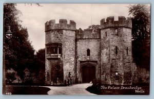 Somerset England Postcard The Palace Drawbridge Wells c1910 RPPC Photo