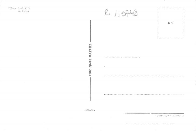 B110748 Spain Lanzarote La Geria Landscape