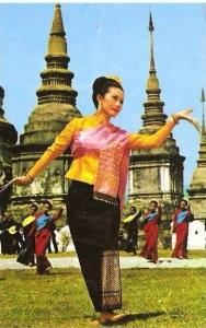 Leading Thai Cinema Actress PHITSAMAI VALAISAK dancing the 