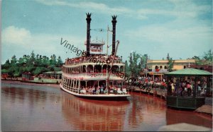 The Mark Twain Frontierland Disneyland Anaheim CA Postcard PC338