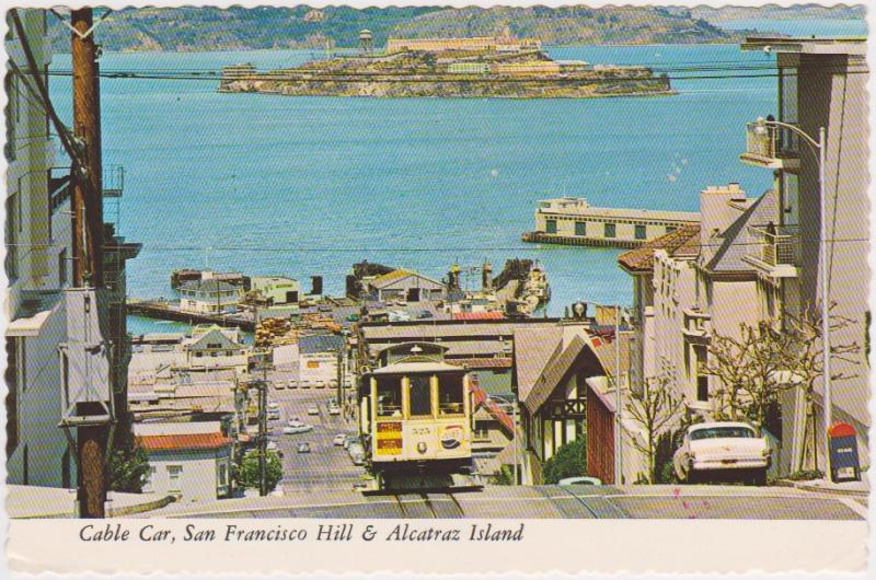 CABLE CAR ON SAN FRANCISCO HILL - ALCATRAZ - 558